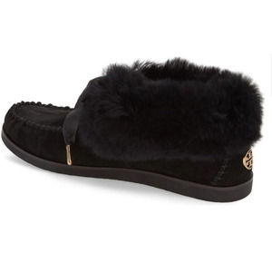 Tory Burch Logo Aberdeen Slippers Bootie Moc Black Suede/Shearling size 7.5 & 7